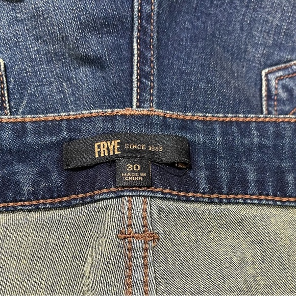 🔥NWT🔥 FRYE Mid-Rise Bootcut Jeans In Mustang Wash Size 30 - Picture 5 of 10